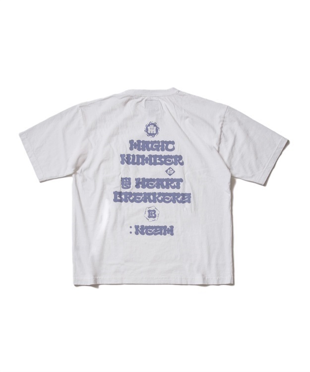 NESM ORIENTAL BUBBLE FONT S/S T-SHIRT(WHITE×LIGHT CARBON-L)